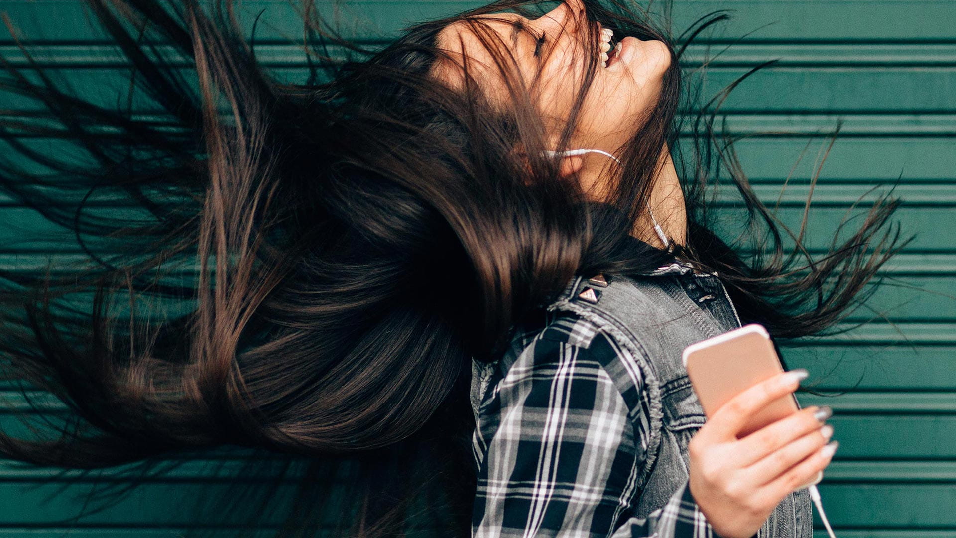 Do Headphones Cause Hearing Loss? Signia